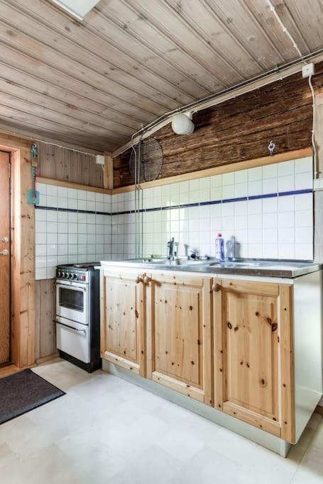 Cozy Cottage By The Lake, Charlottenberg Åmotfors المظهر الخارجي الصورة